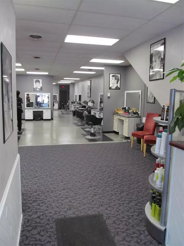 Beaver Dam, WI 53916,109 Front St