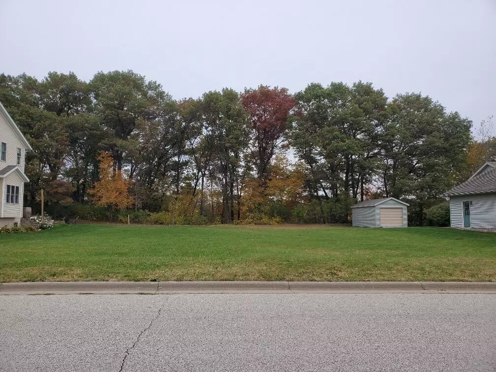 West Salem, WI 54669,380 LAKEWOOD STREET