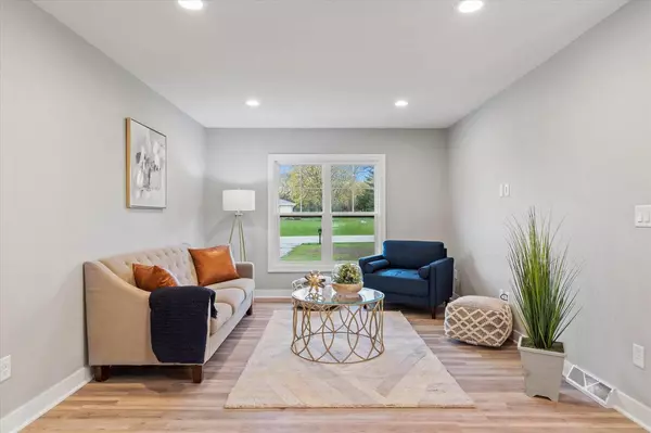 Waukesha, WI 53188,N9W23686 Archery DRIVE