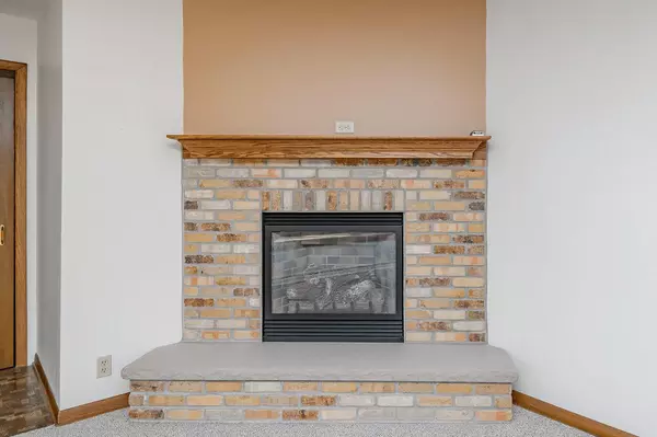 Muskego, WI 53150,S68W13018 Camilla DRIVE