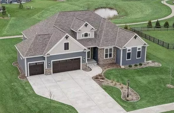 3054 Mineral Springs BOULEVARD, Summit, WI 53066