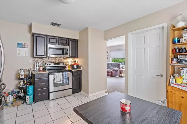 Shorewood, WI 53211,3609 N Maryland AVENUE #3611