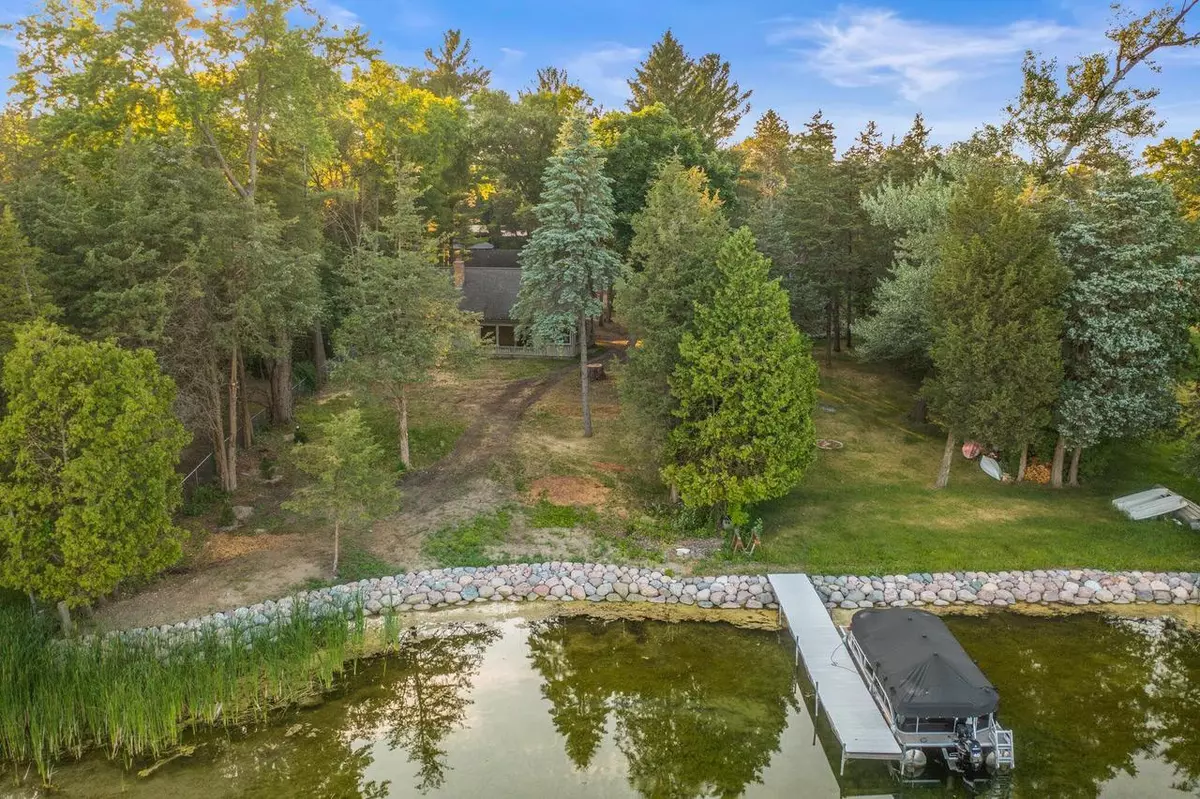 Dousman, WI 53118,W379S4732 W Pretty Lake ROAD