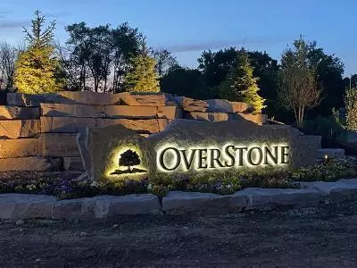 Lannon, WI 53046,7924 W Stone Ridge DRIVE #82-2