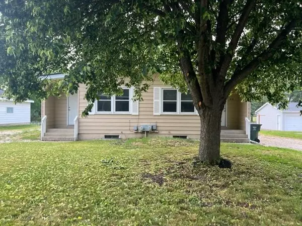 Union Grove, WI 53182,818 High STREET