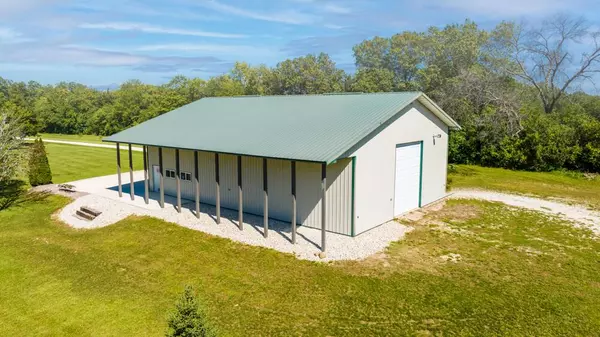 Dousman, WI 53118,W395S4299 County Road Z