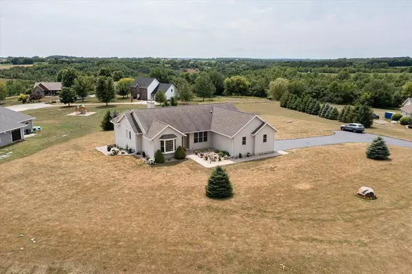 S5397 Birdie COURT, Viroqua, WI 54665