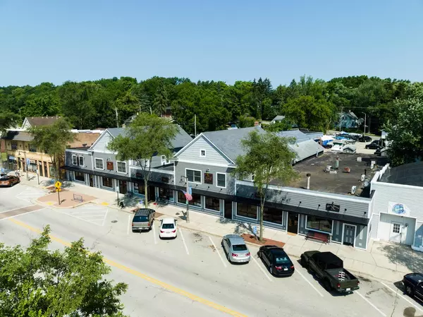Twin Lakes, WI 53181,330 E Main STREET