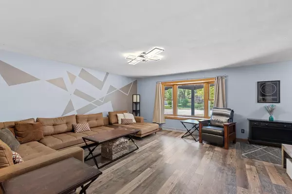 Fredonia, WI 53021,273 Clover LANE