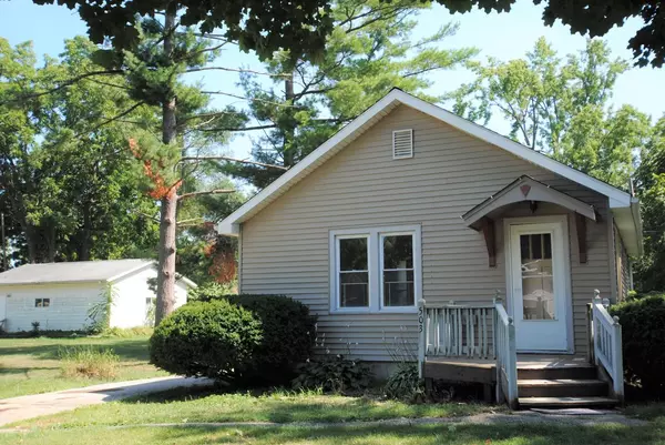 503 Delavan DRIVE, Delavan, WI 53115