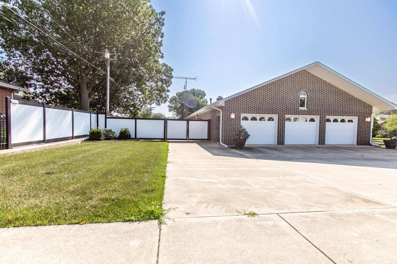 Kenosha, WI 53142,4820 71st STREET