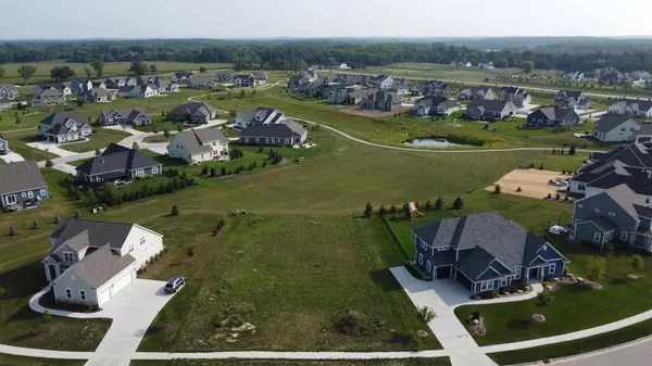 Summit, WI 53066,35214 WALLEYE DRIVE