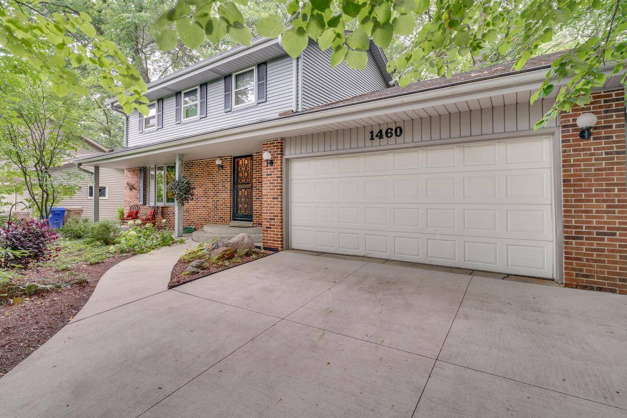 1460 37th AVENUE, Kenosha, WI 53144
