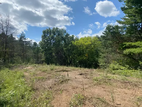 Dousman, WI 53118,W348S5041 WATERVILLE ROAD
