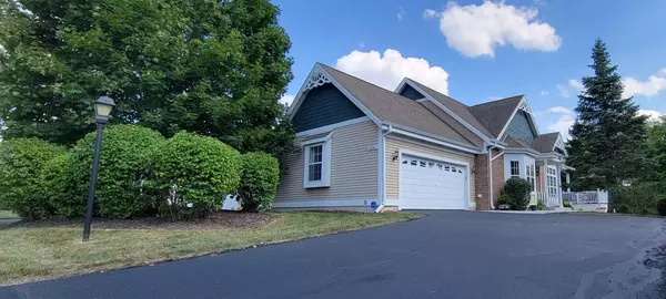 New Berlin, WI 53151,14045 W Linfield DRIVE #2
