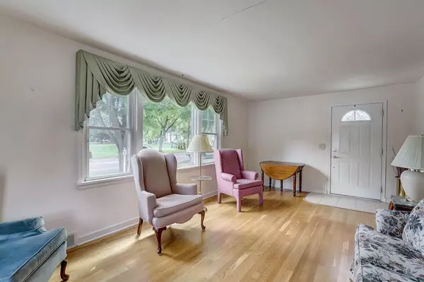 Delavan, WI 53115,194 Walnut STREET