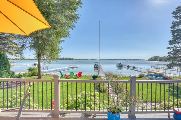 Kansasville, WI 53139,23301 N Shore DRIVE