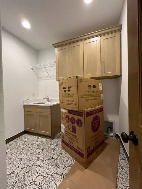 Colgate, WI 53017,590 Wickland WAY