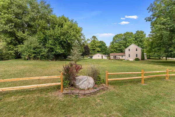 W655 Mill ROAD, Kewaskum, WI 53040