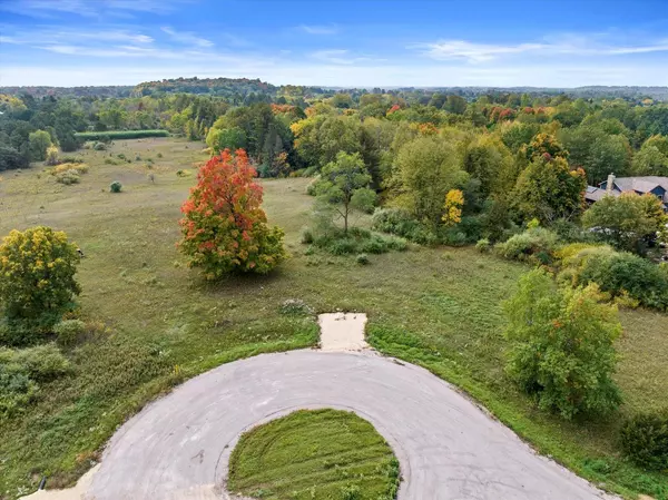 Saukville, WI 53080,3443 TAMARACK TERRACE