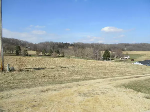 106 tower ln, Wauzeka, WI 53826