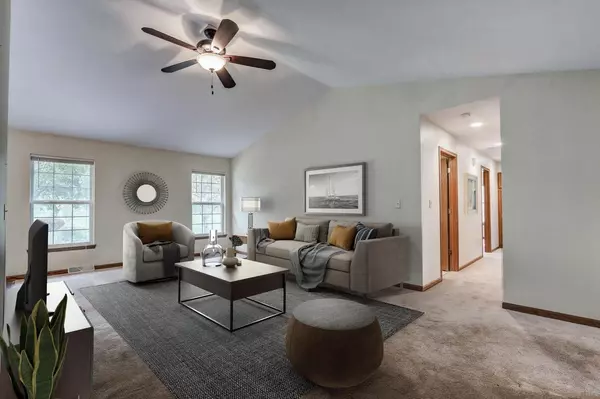 Waukesha, WI 53186,2306 Wexford COURT