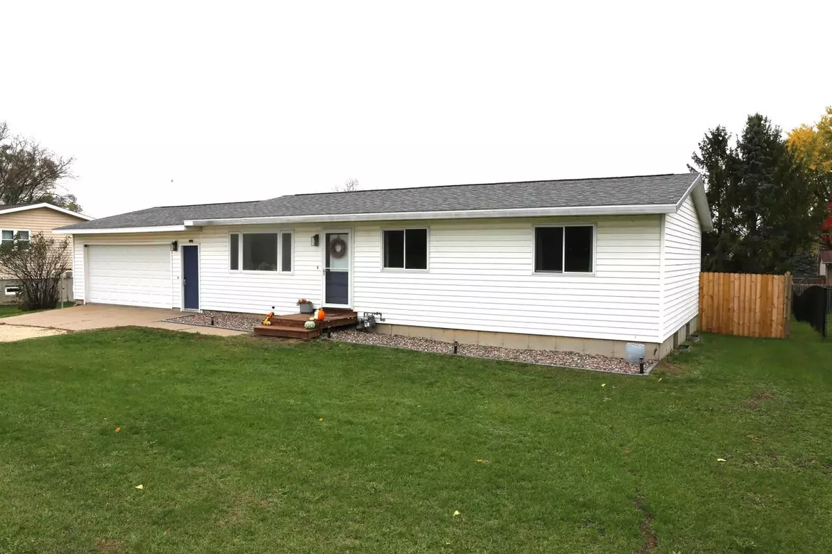 Rockland, WI 54653,402 Rock STREET E