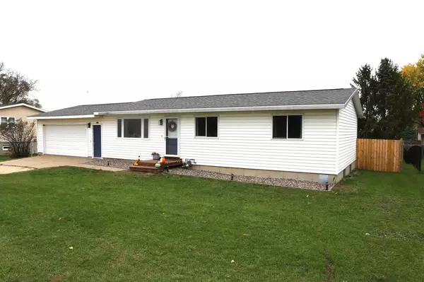 402 Rock STREET E, Rockland, WI 54653