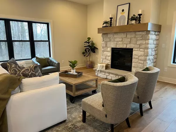 Muskego, WI 53150,S101W21342 MANEYS COURT