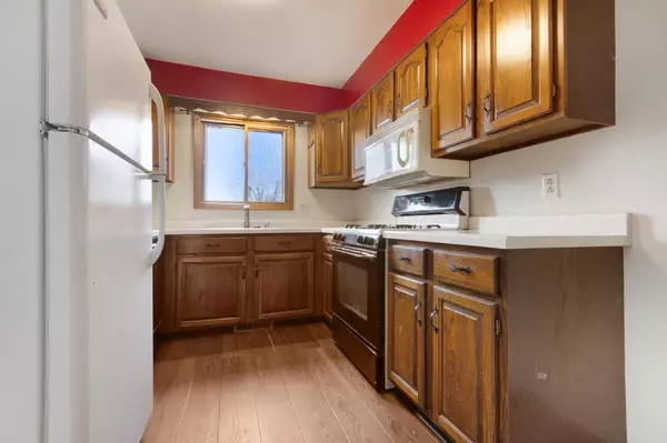 Delavan, WI 53115,614 Bowers BOULEVARD #1