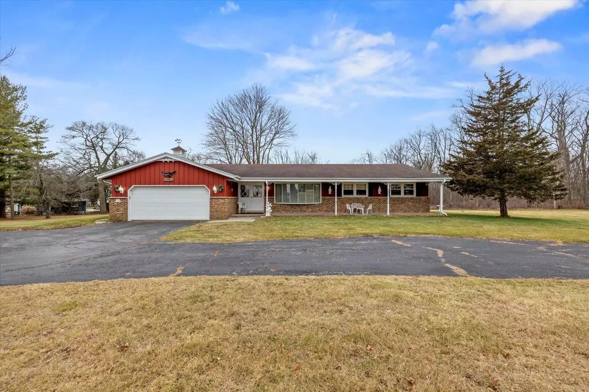 Muskego, WI 53150,W216S10333 Crowbar DRIVE