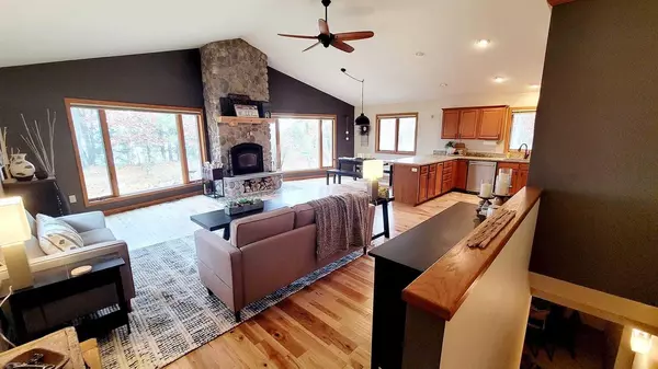 Arkdale, WI 54613,689 17th DRIVE