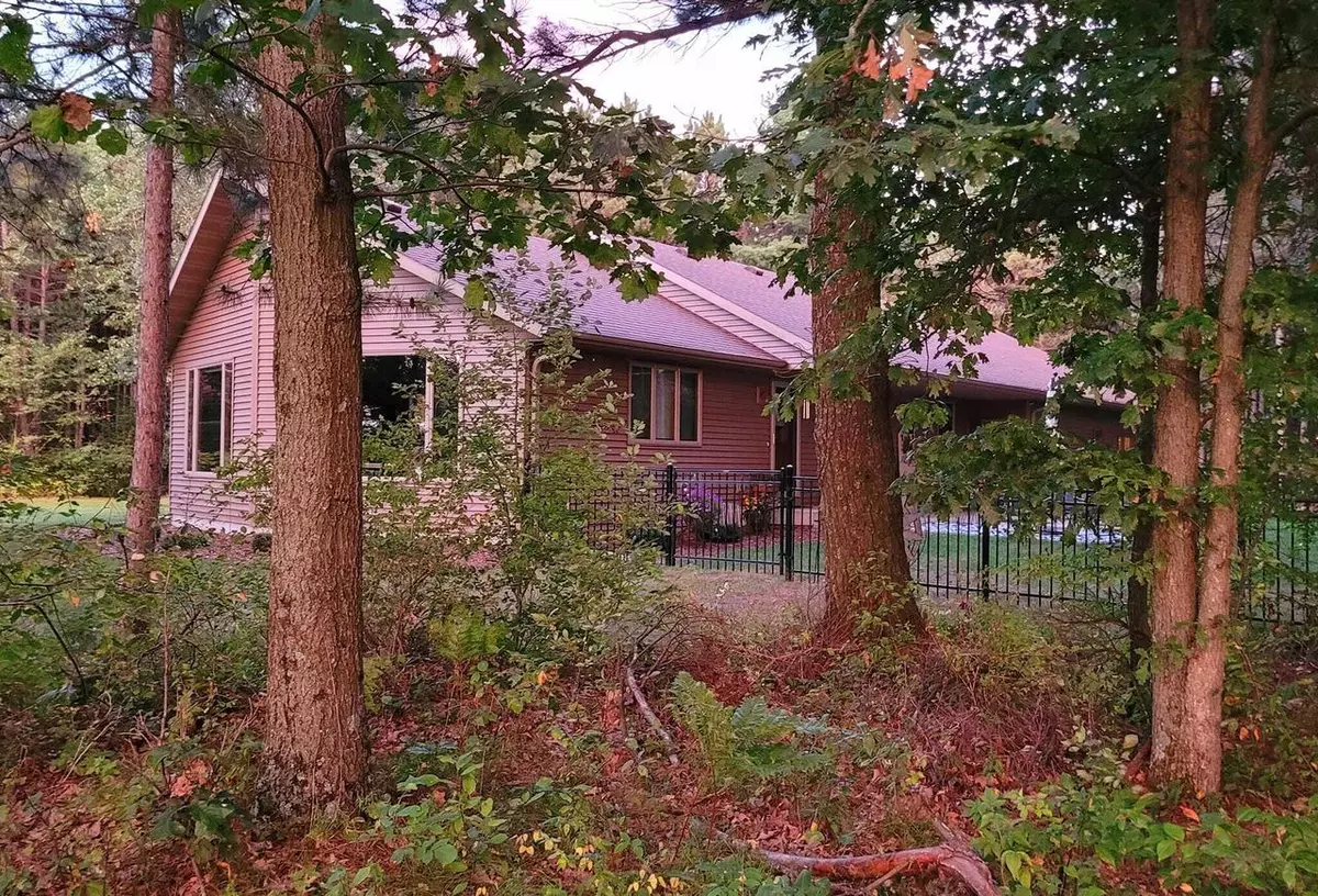 Arkdale, WI 54613,689 17th DRIVE