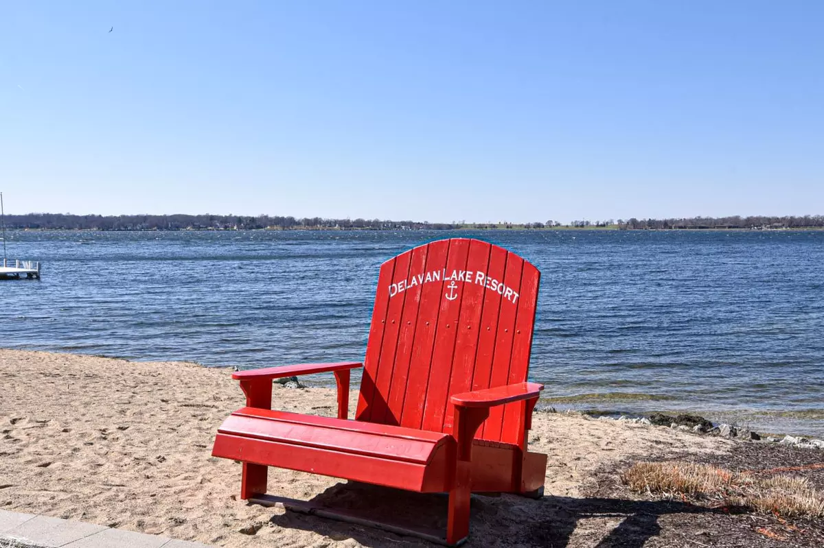 Delavan, WI 53115,1505 South Shore DRIVE #202