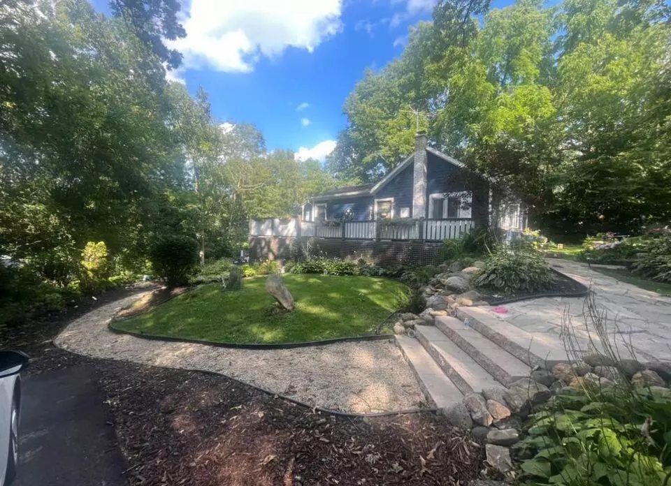 Delavan, WI 53115,W8852 Hickory ROAD