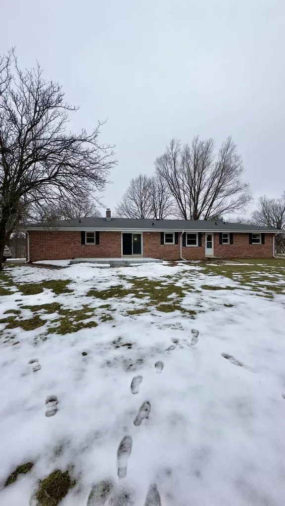 Mukwonago, WI 53149,S92W26895 Edgewood AVENUE