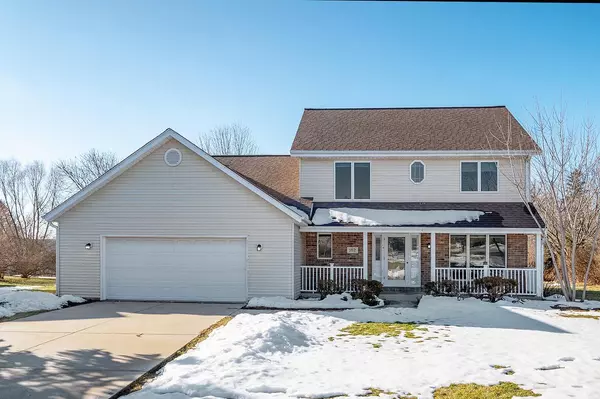 182 Granary CIRCLE, Hartland, WI 53029