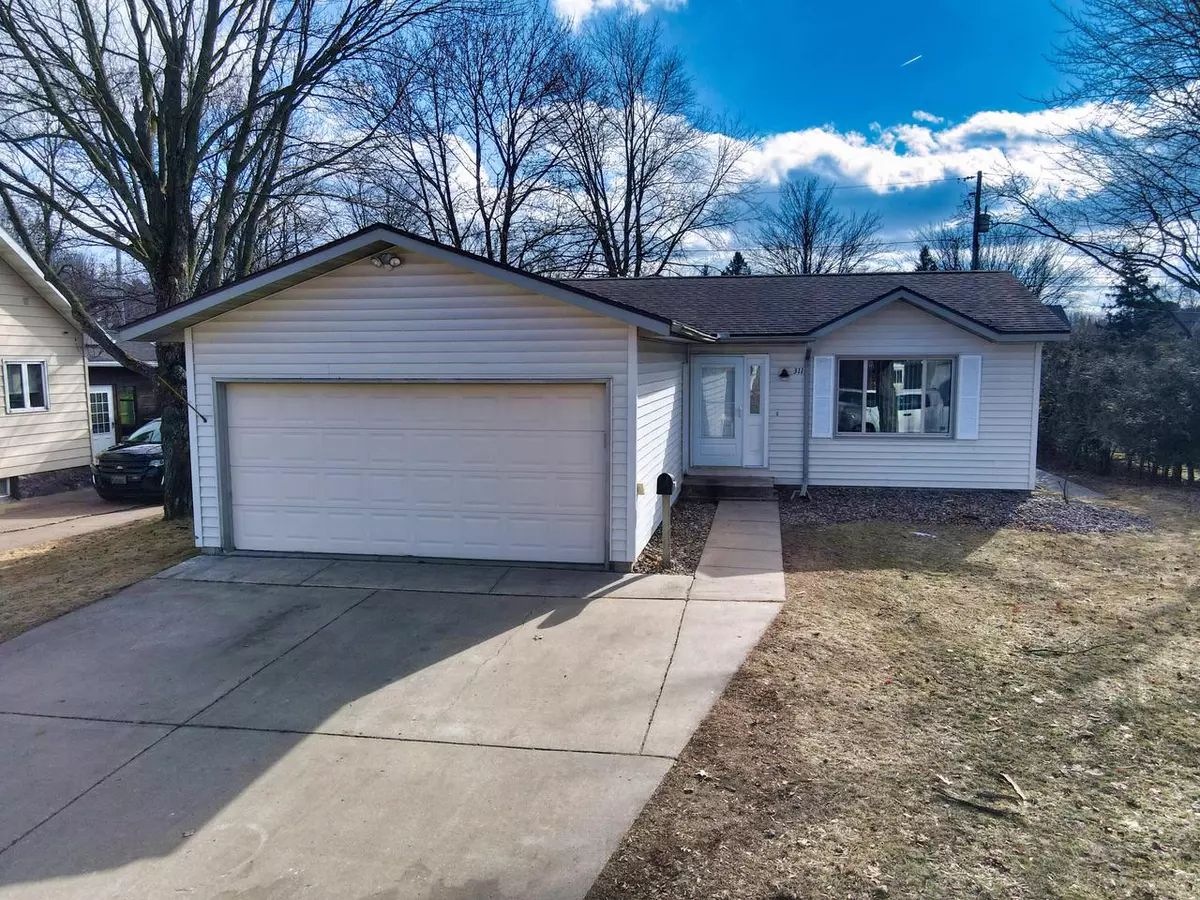 Rothschild, WI 54474,311 Edgar AVENUE