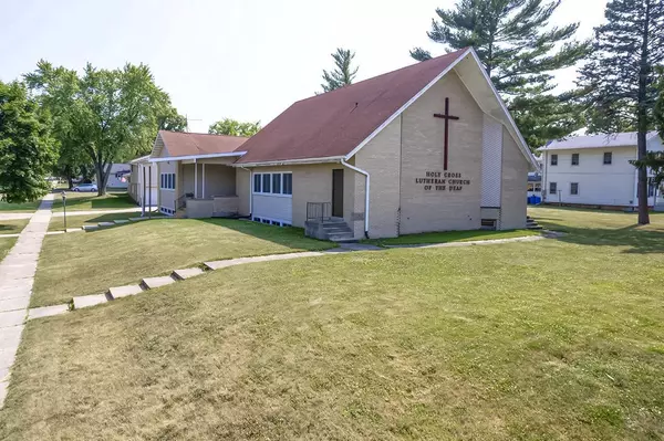 404 W Walworth AVENUE, Delavan, WI 53115