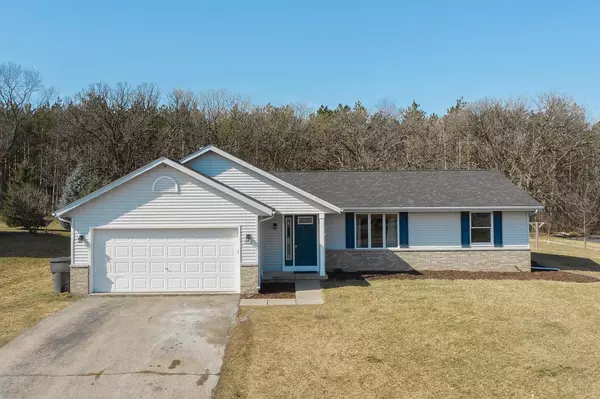 2315 Autumn LANE, East Troy, WI 53120