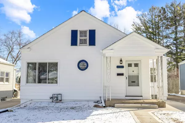 Whitefish Bay, WI 53211,4628 N Elkhart AVENUE