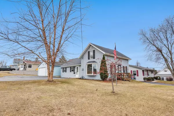 New London, WI 54961,202 W Law STREET