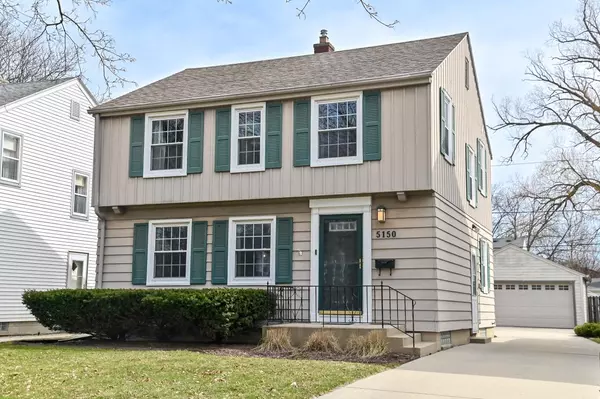 5150 N Kent AVENUE, Whitefish Bay, WI 53217