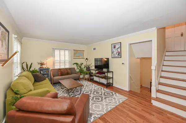 Whitefish Bay, WI 53211,4766 N Elkhart AVENUE