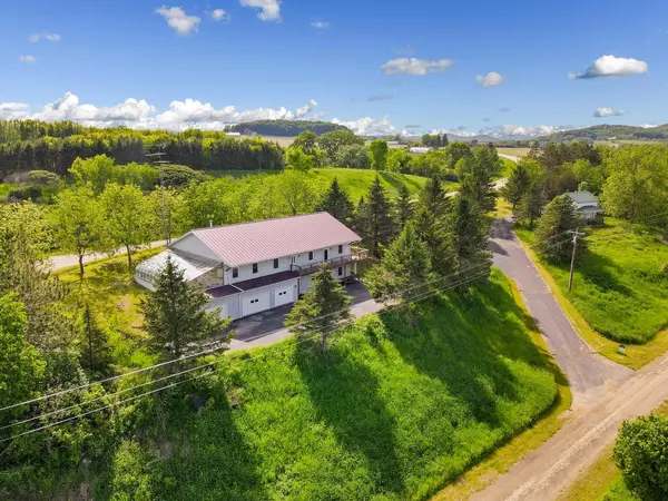 27751 Nutmeg ROAD, Elroy, WI 53929