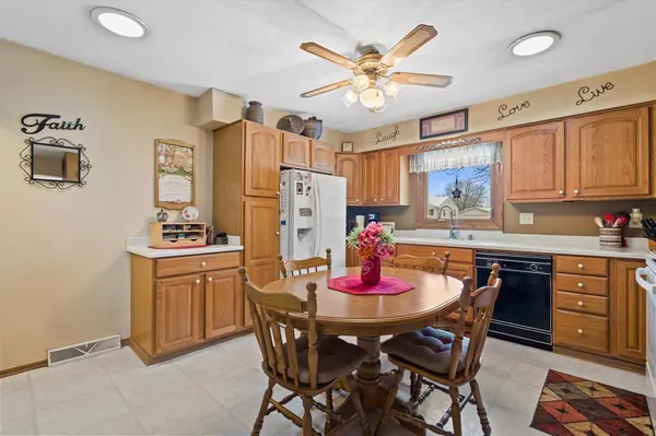 Hales Corners, WI 53130,5465 S 114th STREET