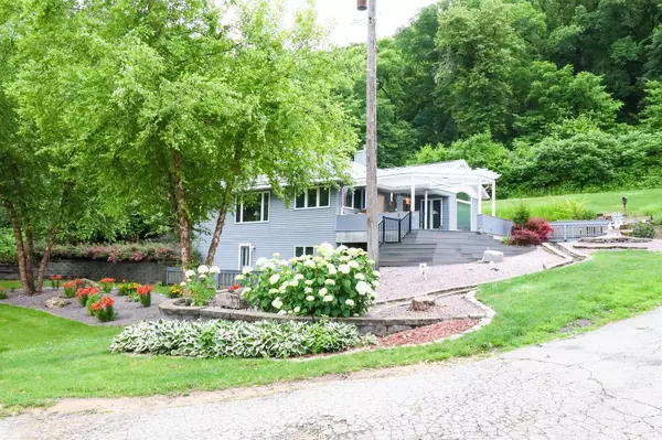 N2520 State Highway 35, Stoddard, WI 54658