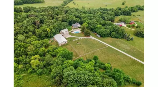 Eagle, WI 53119,S106W36429 Matthew LANE