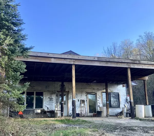 Mindoro, WI 54644,W4467 Schultz ROAD