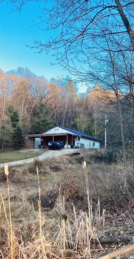 Mindoro, WI 54644,W4467 Schultz ROAD